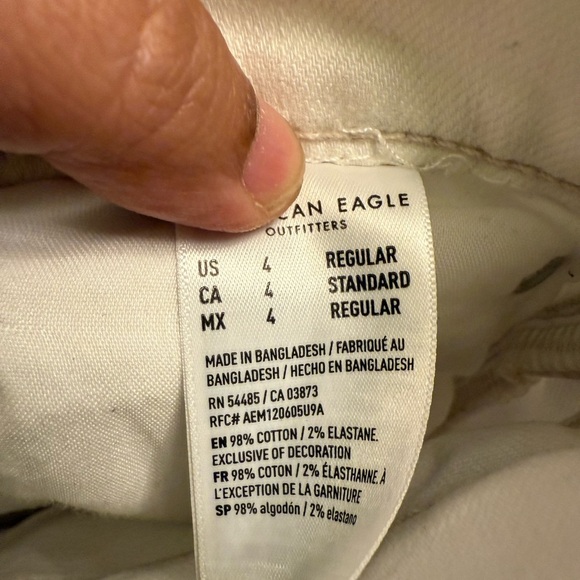 American Eagle Outfitters Cream Ripped Jeans - Picture 9 of 15